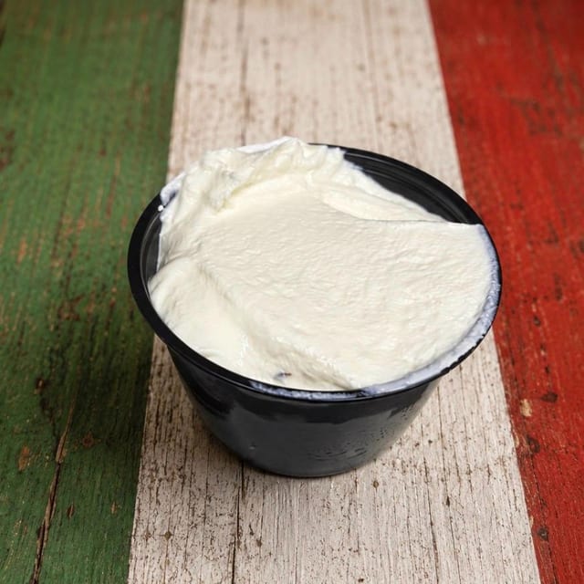 Sour Cream 4 Oz.