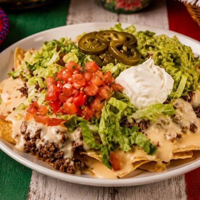 Nachos Supreme.